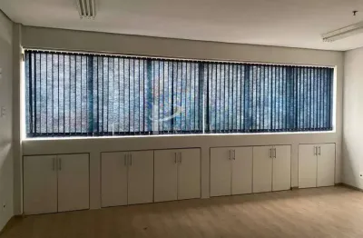 Sala comercial á venda ou locação, na av. conselheiro carrão , com 42 m² de área útil, 2 banheiros e 1 vaga de garagem.