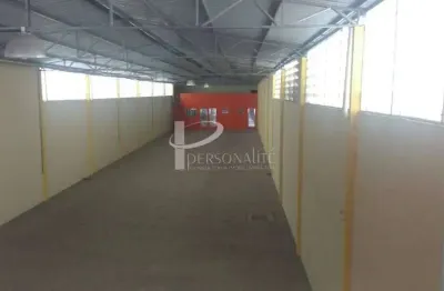 Galpão 700 m2 pé direito 7m 6 salas, refeitório, vestiário para locação