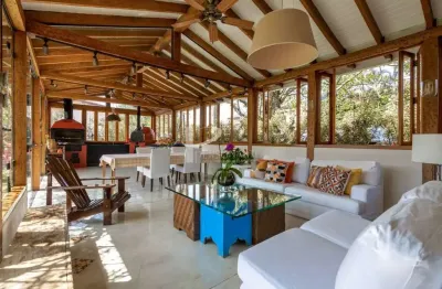 Casa de condomínio, 1.120 m2, 4 quartos sendo 4 suítes, 3 pavimentos, 6 vagas, aldeia da serra, barueri, sp.