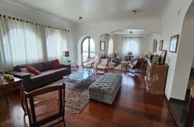 Apartamento, 278 m2, 4 quartos sendo 2 suítes, andar alto, 3 vagas, para venda ou locação, jardim paulista.