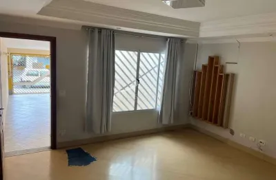 Casa com 3 quartos à venda na Rua Renato Rinaldi, 440, Vila Carrão, São Paulo