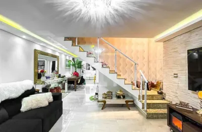 Casa com 3 quartos à venda na Rua Bento Quirino, 1, Vila Talarico, São Paulo