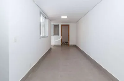 Casa para locação no tatuapé-2 quartos-quintal-sem vaga- zona leste -são paulo