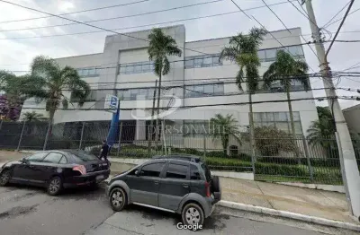 Prédio comercial 3.732 m2  c/ subsolo e elevador, refeitório, vestiários,4 pisos á venda penha são paulo sp