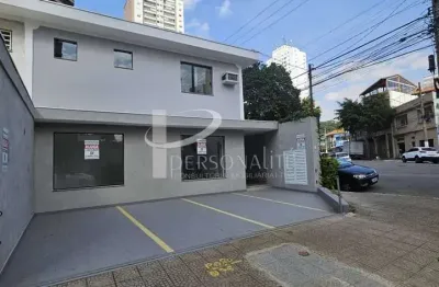 Sobrado comercial reformado de esquina para locação no tatuapé - 250m² com 5 vagas de garagem