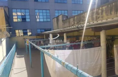 Prédio à venda,(salão comercial+49 kitnet + apartamento com 3 dorms) brás, são paulo, sp