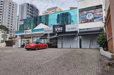 Prédio comercial 960m2-a- venda na apucarana-2-pavimentos- 10 salas no pavimento superior