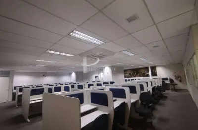 Casa comercial para alugar na Avenida Ipiranga, 1, República, São Paulo