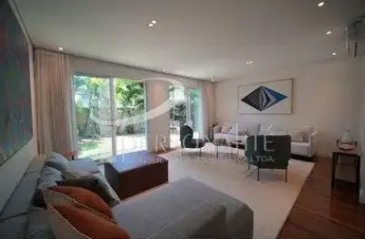 Casa em condomínio fechado com 4 quartos à venda na Rua Joaquim Cândido de Azevedo Marques, 541, Real Parque, São Paulo