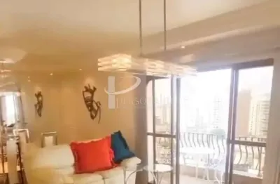 Apartamento à venda no Tatuapé com 3 dorm, 1 suíte, 4 banheiros, 2 vagas , 132m2