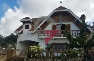 Casa com 3 quartos à venda no jaguaribe, campos do jordão  por r$ 1.150.000
