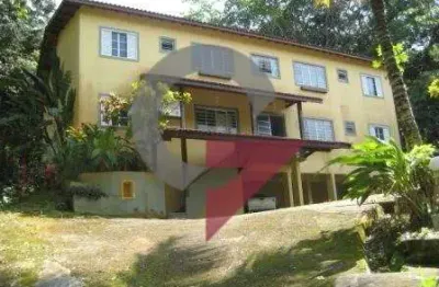 Casa com 10 quartos à venda na enseada, ubatuba  por r$ 2.650.000