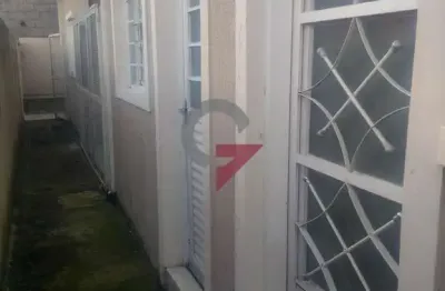 Casa com 2 quartos à venda no jardim continental ii, taubaté  por r$ 275.000