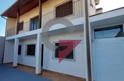 Casa com 3 quartos à venda na chácara do visconde, taubaté  por r$ 550.000