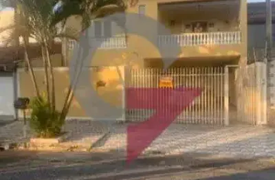 Casa com 3 quartos à venda no parque são luís, taubaté  por r$ 585.000