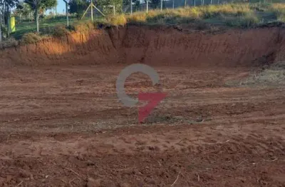 Terreno à venda no Centro, Lagoinha 