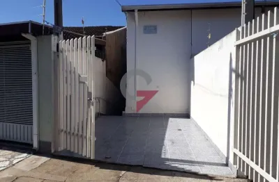 Casa com 2 quartos para alugar no jardim ana emilia, taubaté  por r$ 1.415