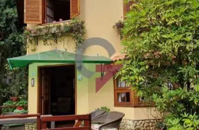 Casa em condomínio fechado com 4 quartos à venda na vila inglesa, campos do jordão  por r$ 1.385.000