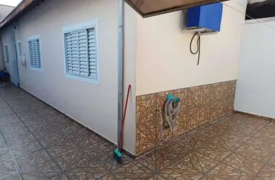 Casa com 2 quartos à venda no jardim santa tereza, taubaté  por r$ 240.000