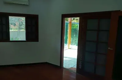 Casa com 2 quartos à venda no parque das fontes, tremembé  por r$ 540.000