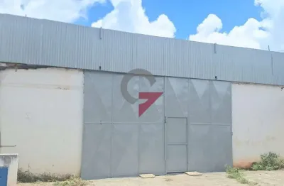 Barracão / Galpão / Depósito para alugar na Chácara Belo Horizonte, Taubaté  por R$ 3.300