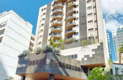 Excelente apartamento 3/4 com suíte, sala 3 ambientes com varanda, copa/cozinha planejada, dce, 2 vagas. prédio c/ área de lazer e área gourmet.centro