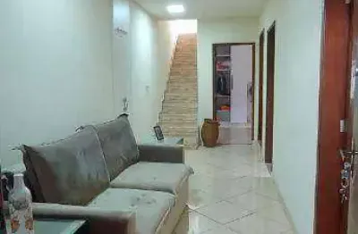 Apartamento 2 quartos com garagem individual, e terraço fechado com área de serviço. oportunidade no bairro grama.