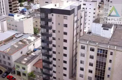 Apartamento 2 quartos com suíte, vaga numerada, elevador, gás encanado. localização privilegiada na rua floriano peixoto, centro. oportunidade!