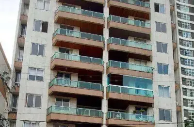 Apartamento 3 quartos com suíte, ampla sala em l, cozinha planejada, ampla área de serviço, elevadores, vaga livre numerada. localização privilegiada!