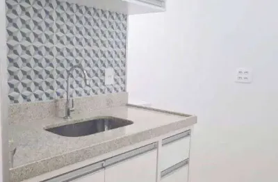 Apartamento 2 quartos com garagem, reformado em localização privilegiada no centro de juiz de fora.