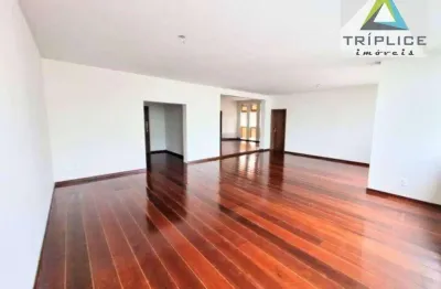 Apartamento 4 quartos com suíte, salão 3 ambientes, 4 banheiros, dce, 2 vagas. 1 por andar. localização privilegiada no centro. oportunidade!