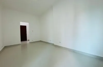 Apartamento à venda com 1 dormitório, frente mar, 100% reformado – josé menino, santos/sp