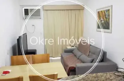 Flat com 1 quarto à venda na rua custódio serrão, lagoa, rio de janeiro, 44 m2 por r$ 750.000