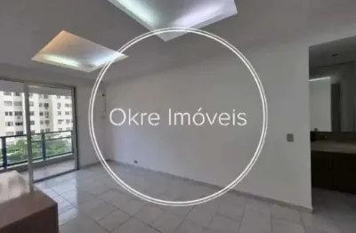 Ótima localização: apartamento com 2 quartos à venda no humaitá!