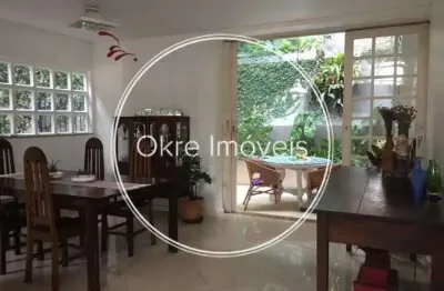 Casa com 6 quartos à venda na rua stefan zweig, laranjeiras, rio de janeiro, 364 m2 por r$ 1.900.000