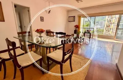 Excelente oportunidade, apartamento com varanda e vista para o cristo e lagoa!