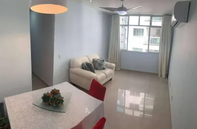 Apartamento de 2 quartos, 1 suíte, todo reformado, montado, entrar e morar, 1 vaga marcada.