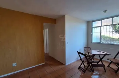Apartamento de 2 quartos, vazio, sol manhã, 1 vaga, próximo ao bairro chic