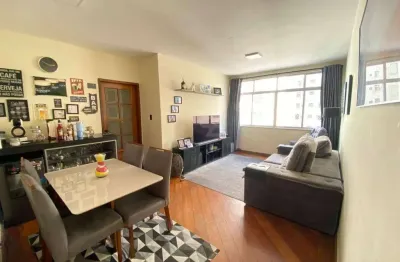 Apartamento de 3 quartos, 1 suíte, frente, vista mar, quadra da praia. 1 vaga.