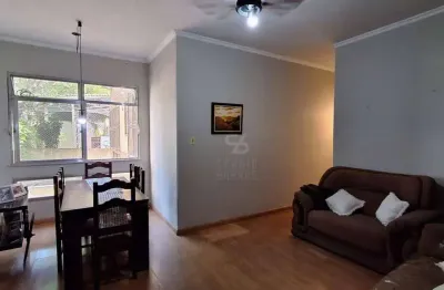 Apartamento de 3 amplos quartos, armários, próximo ao abel, 1 vaga.