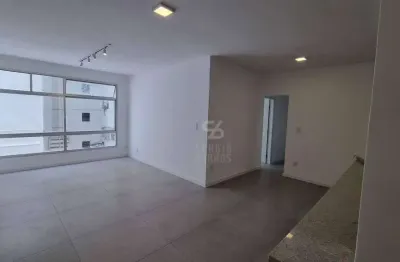 Apartamento de 3 quartos com suíte na quadra da praia de icaraí, todo reformado, vazio. 1 vaga. vaga