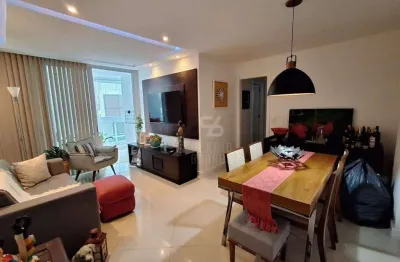 Apartamento de 2 quartos, 1 suíte, em charitas, amplo, sol da manhã, lazer, 1 vaga.