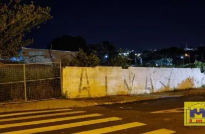 Terreno comercial à venda na Rua São José, 20, Vila São Francisco, Itu