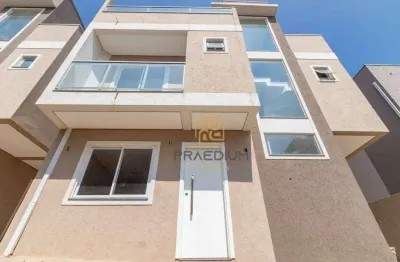 Sobrado com 3 dormitórios à venda, 119 m² por R$ 660.000,00 - Uberaba - Curitiba/PR