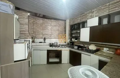 Casa com 2 dormitórios à venda, 54 m² por R$ 349.999,00 - Costeira - Araucária/PR