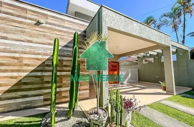 Sobrado alto padrão no condomínio mar verde i – praia da mococa, caraguatatuba/sp