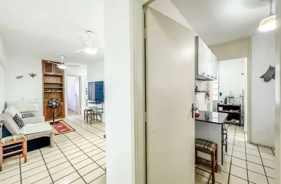 Apartamento com 3 quartos à venda na Avenida Prestes Maia, 140, Centro, Caraguatatuba