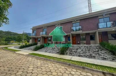 Sobrado novo no jardim imperial – 2 suítes em condomínio charmoso | caraguatatuba-sp