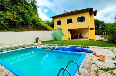 Casa locação definitiva 3 dormitórios com piscina mar verde rua robalo 57