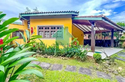 Oportunidade no Mar Verde: Casa com Terreno Amplo e 2 Suítes na Praia da Mococa